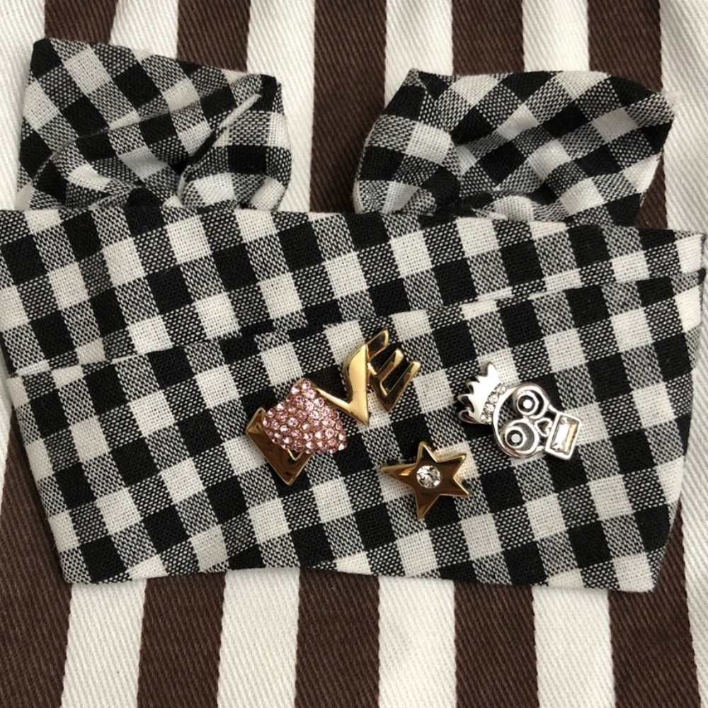 HENRI BENDEL Charm Gingham Fabric Bracelet Magnetic Closure and Dust Bag | NWT